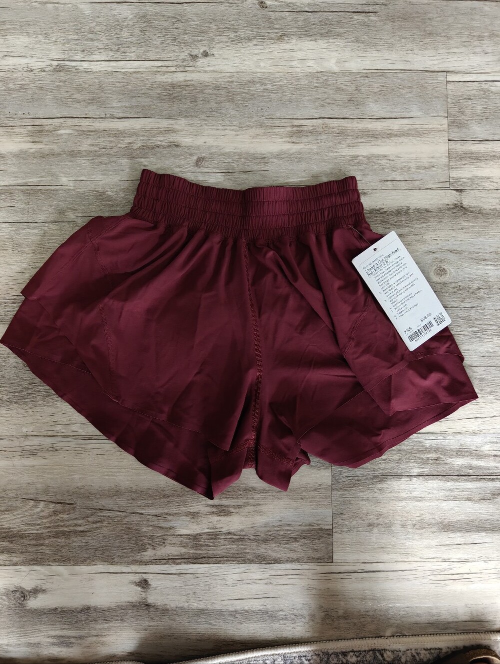 Lululemon Shake It Out High-Rise Running Short 2.5" Burgundy Bay / Size XXS NWT
